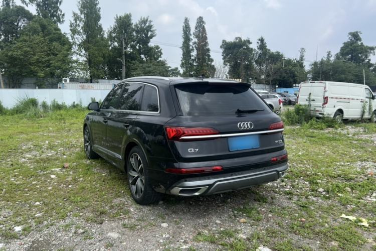 Used Audi Q7 2022 55 TFSI quattro S line Sport model Exterior 3