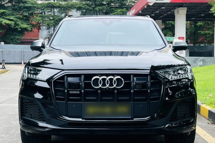 Used Audi Q7 2022 55 TFSI quattro S line Prestige Edition Exterior 3