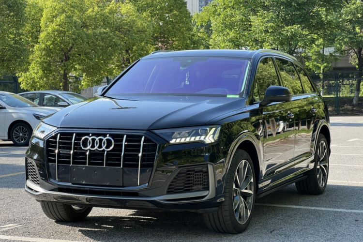 Used Audi Q7 2022 55 TFSI quattro S line Sport model Exterior 5