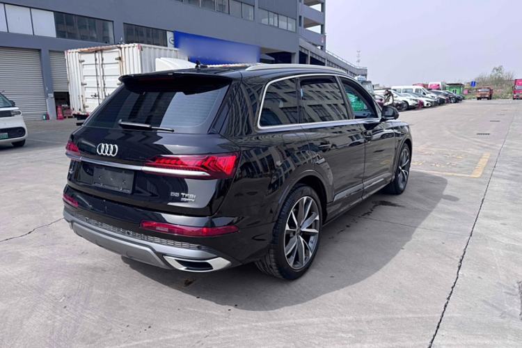 Used Audi Q7 2022 55 TFSI quattro S line Sport model Exterior 7