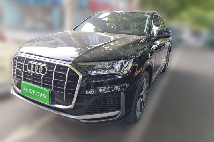 Used Audi Q7 2022 55 TFSI quattro S line Sport model Guazi used car, China used car export, Used car for sale, Used cars, Cheapest cars for sale