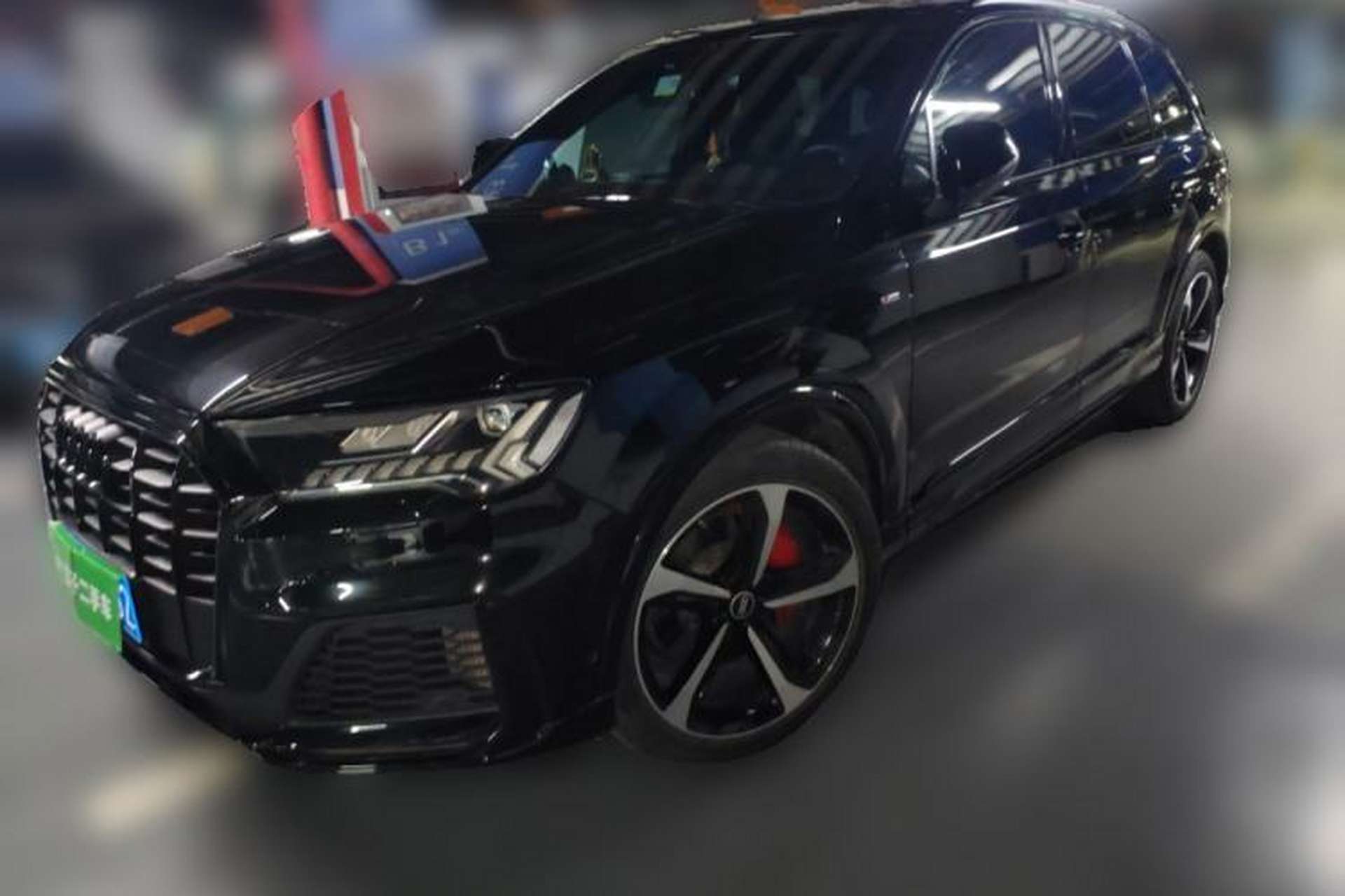 Used Audi Q7 2022 55 TFSI quattro S line Ice and Snow Sports Edition Front Left 45 Deg