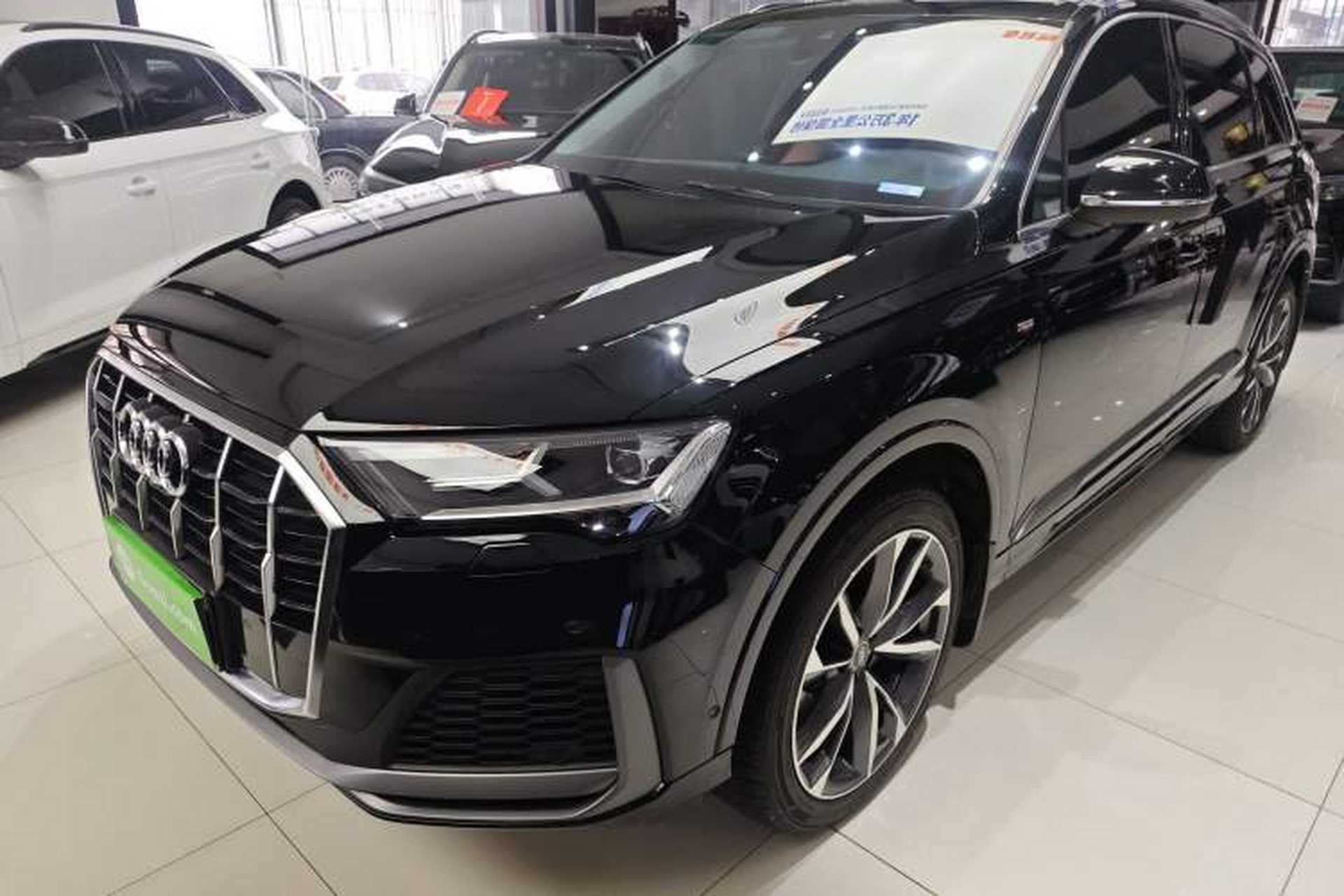 Used Audi Q7 2022 55 TFSI quattro S line Sport model Front Left 45 Deg