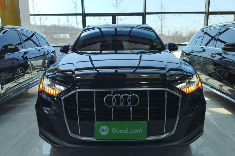 Used Audi Q7 2022 55 TFSI quattro S line Sport model Front