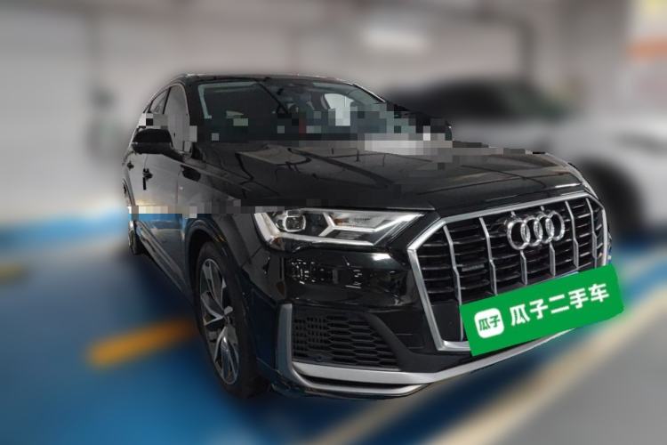 Used Audi Q7 2022 55 TFSI quattro S line Sport model Front Right 45 Deg