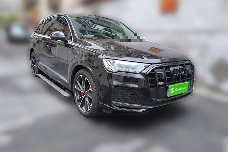 Used Audi Q7 2022 45 TFSI quattro S line Sport Edition Front Right 45 Deg