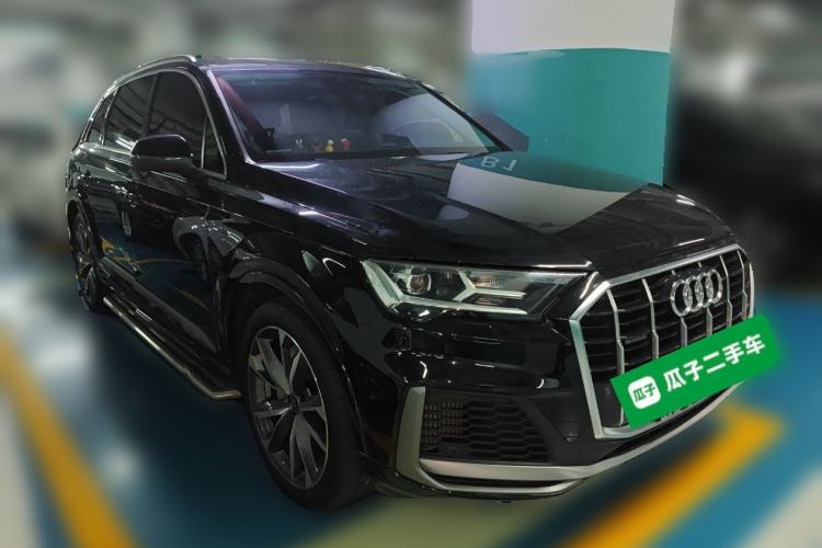 Used Audi Q7 2022 55 TFSI quattro S line Sport model Front Right 45 Deg