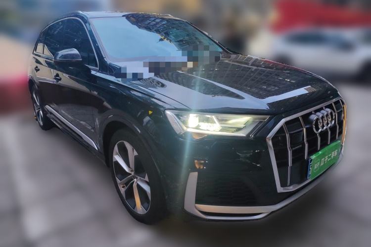 Used Audi Q7  Front Right 45 Deg