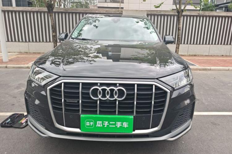 Used Audi Q7 2022 45 TFSI quattro S line Sport Edition Front