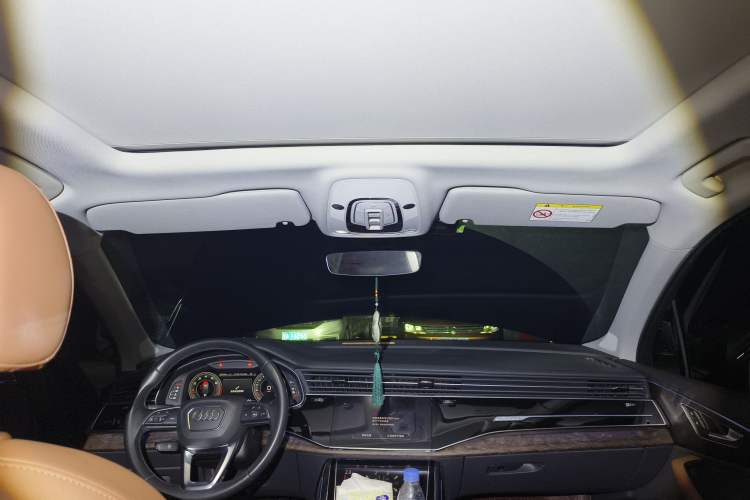 Used Audi Q7 2022 55 TFSI quattro S line Sport model Headliner