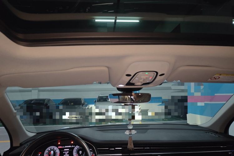 Used Audi Q7 2022 45 TFSI quattro S line Sport Edition Headliner