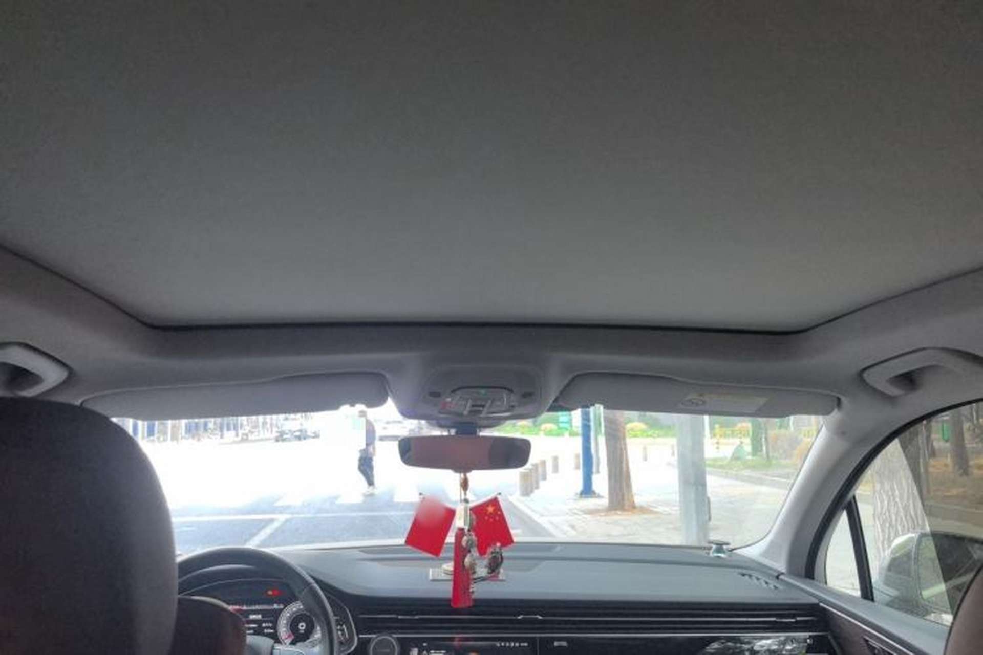 Used Audi Q7 2022 55 TFSI quattro S line Sport model Headliner