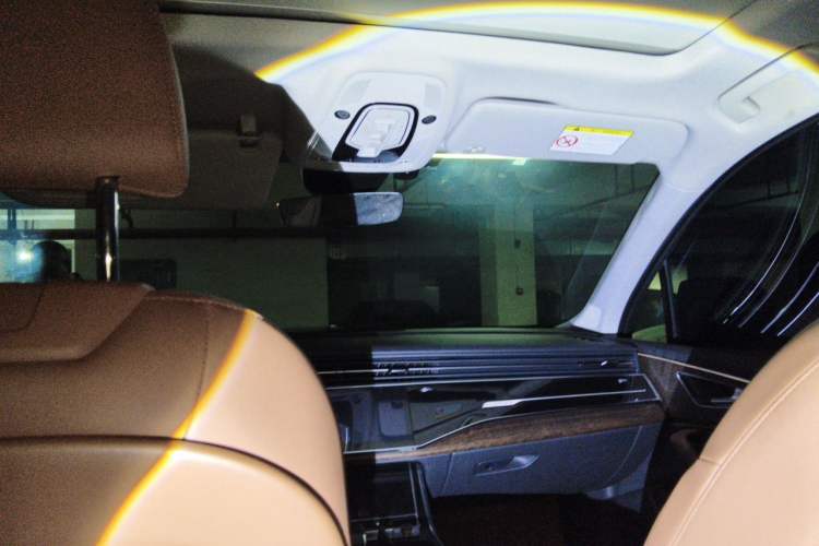 Used Audi Q7 2022 55 TFSI quattro S line Sport model Headliner