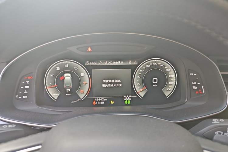 Used Audi Q7 2022 55 TFSI quattro S line Sport model Instrument Cluster
