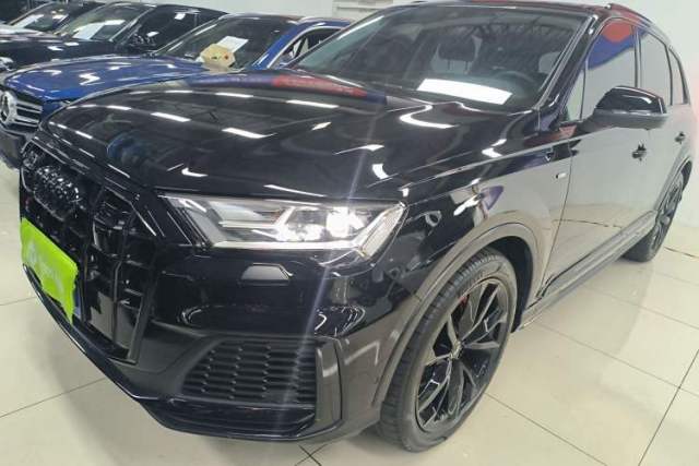 Used Audi Q7 2022 55 TFSI quattro S line Sport model