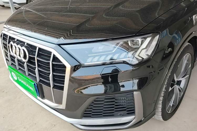 Used Audi Q7 2022 55 TFSI quattro S line Sport model Left Front Headlight
