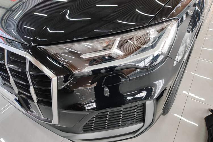 Used Audi Q7 2022 45 TFSI quattro S line Sport Edition Left Front Headlight