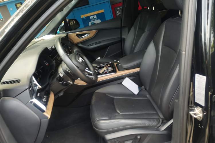 Used Audi Q7 2022 55 TFSI quattro S line Ice and Snow Sports Edition Left Front Seat