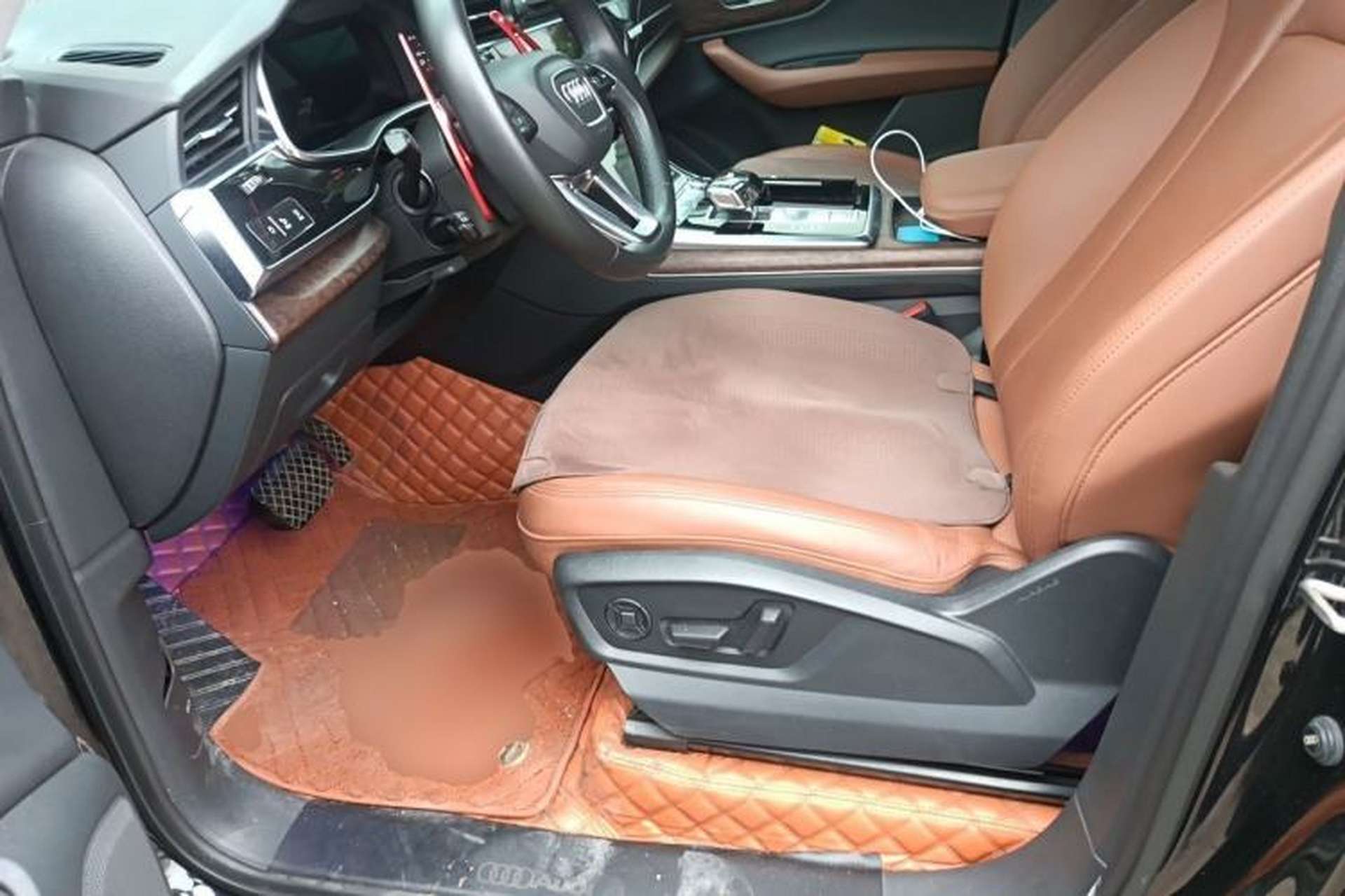 Used Audi Q7 2022 45 TFSI quattro S line Sport Edition Left Front Seat