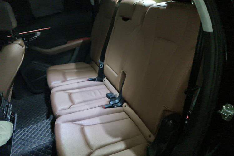 Used Audi Q7 2022 55 TFSI quattro S line Sport model Left Rear Seat