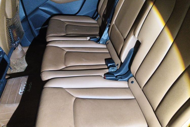 Used Audi Q7 2022 55 TFSI quattro S line Sport model Left Rear Seat