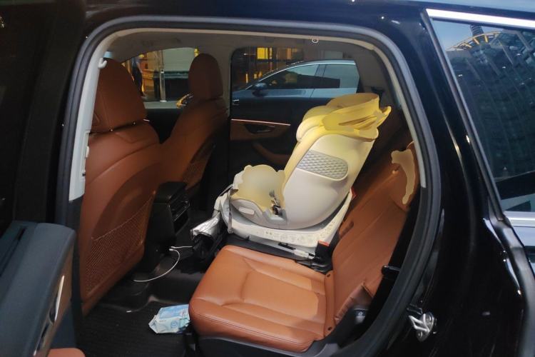 Used Audi Q7  Left Rear Seat
