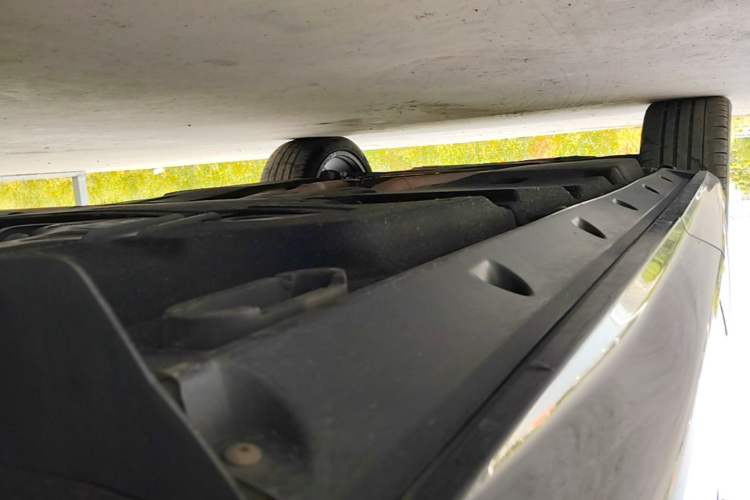 Used Audi Q7 2022 55 TFSI quattro S line Sport model Left Side Sill