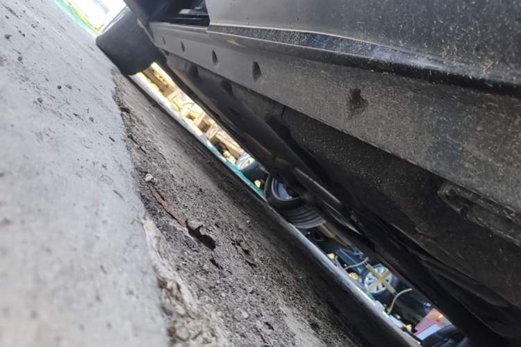 Used Audi Q7 2022 55 TFSI quattro S line Sport model Left Side Sill