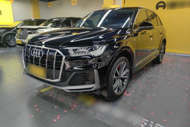 Used Audi Q7 2022 55 TFSI quattro S line Sport model