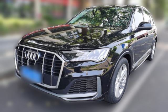 Used Audi Q7 2022 55 TFSI quattro S line Sport model