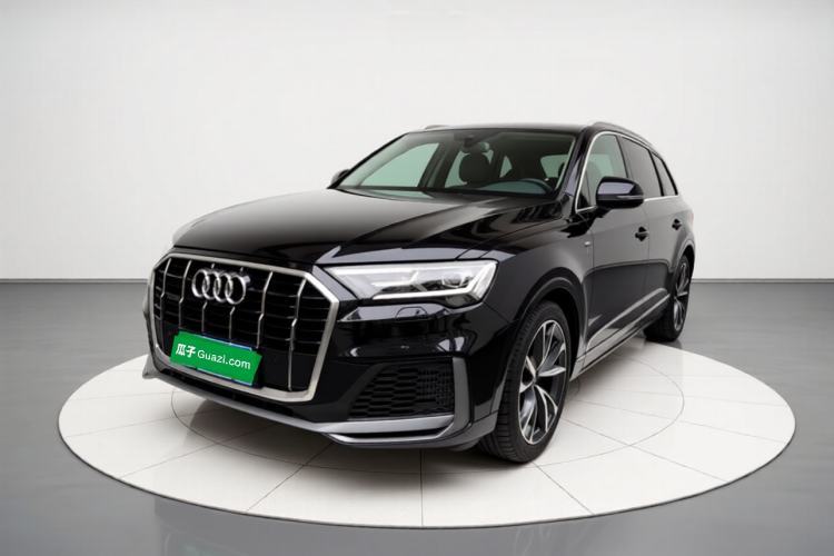 Used Audi Q7 2022 55 TFSI quattro S line Sport model Guazi used car, China used car export, Used car for sale, Used cars, Cheapest cars for sale