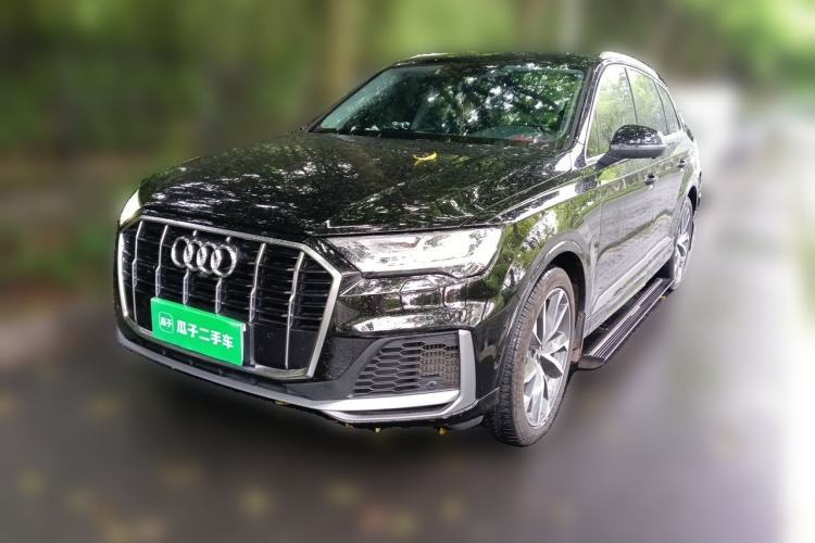 Used Audi Q7 2022 55 TFSI quattro S line Sport model Guazi used car, China used car export, Used car for sale, Used  cars, Cheapest cars for sale