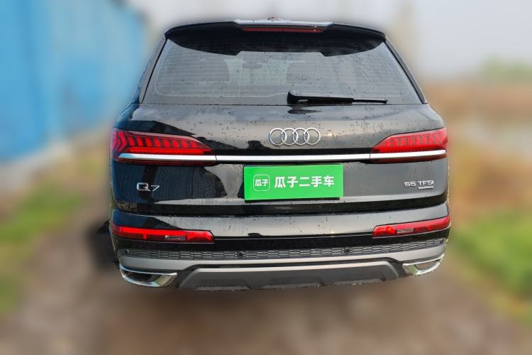 Used Audi Q7 2022 55 TFSI quattro S line Sport model Rear