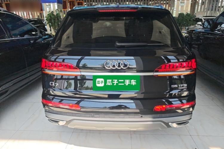 Used Audi Q7 2022 55 TFSI quattro S line Sport model Rear