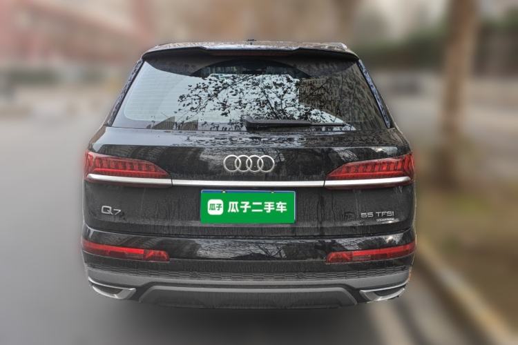 Used Audi Q7 2022 55 TFSI quattro S line Sport model Rear