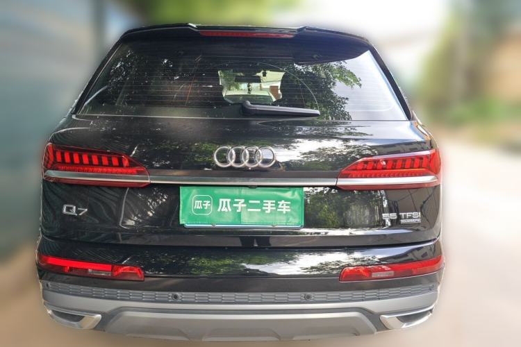 Used Audi Q7 2022 55 TFSI quattro S line Sport model Rear