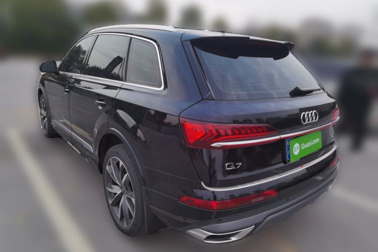 Used Audi Q7 2022 55 TFSI quattro S line Sport model Rear Left 45 Deg