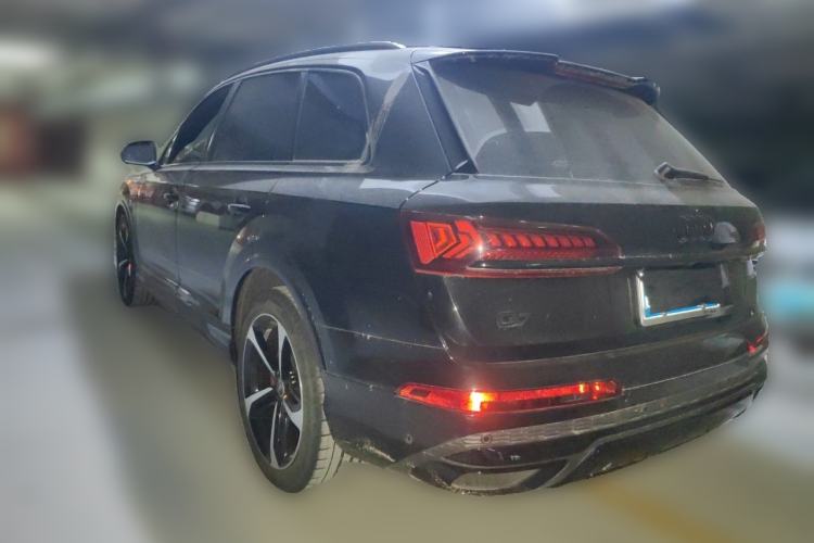 Used Audi Q7 2022 55 TFSI quattro S line Ice and Snow Sports Edition Rear Left 45 Deg