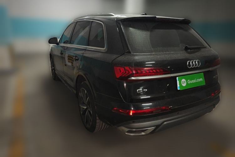Used Audi Q7  Rear Left 45 Deg
