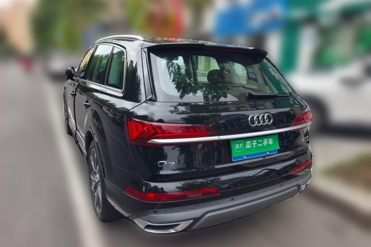 Used Audi Q7 2022 55 TFSI quattro S line Sport model Rear Left 45 Deg
