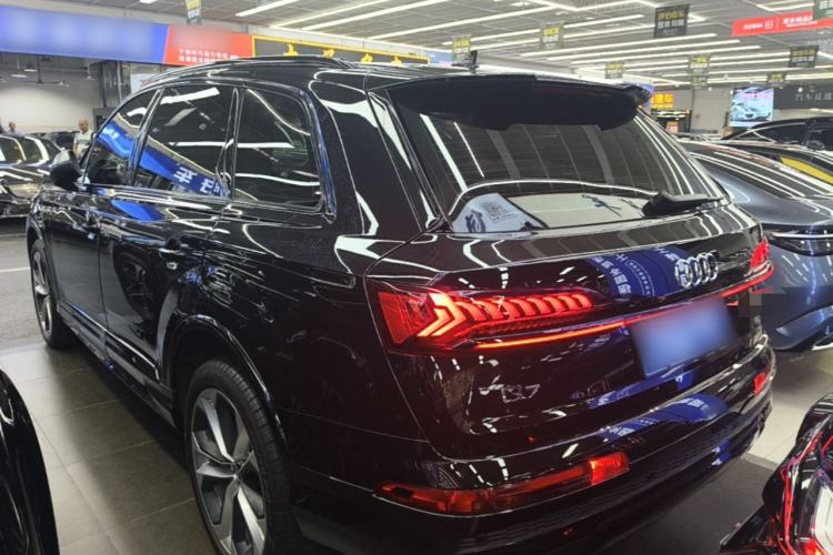 Used Audi Q7 2022 55 TFSI quattro S line Prestige Edition Rear Left 45 Deg