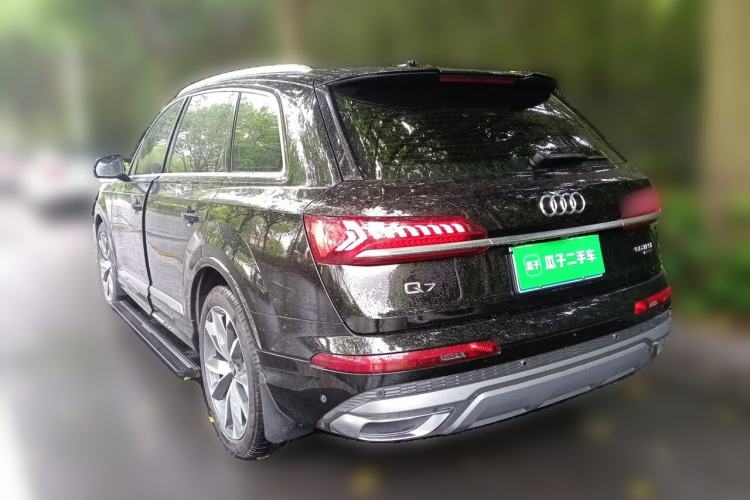 Used Audi Q7 2022 55 TFSI quattro S line Sport model Rear Left 45 Deg