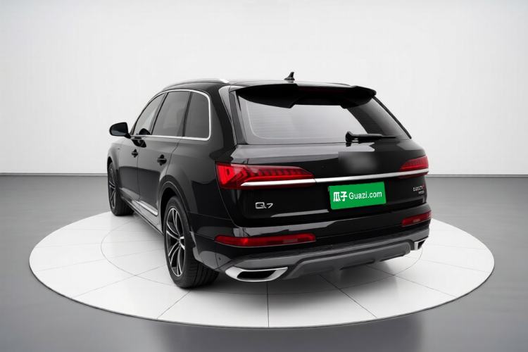 Used Audi Q7 2022 45 TFSI quattro S line Sport Edition Rear Left 45 Deg