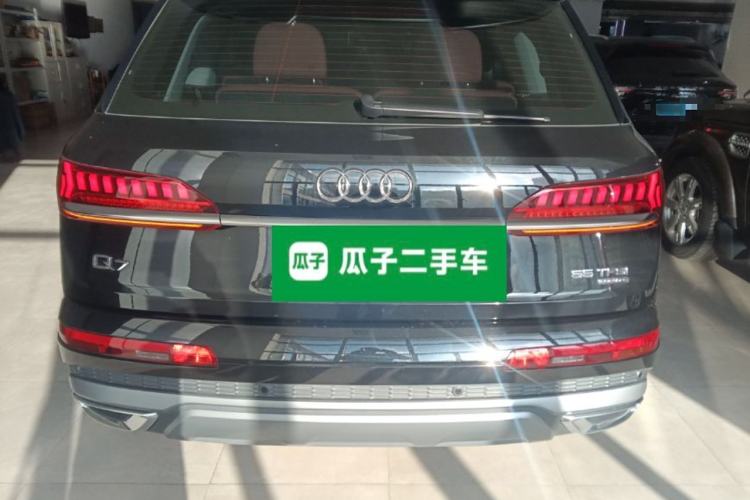 Used Audi Q7 2022 55 TFSI quattro S line Sport model Rear
