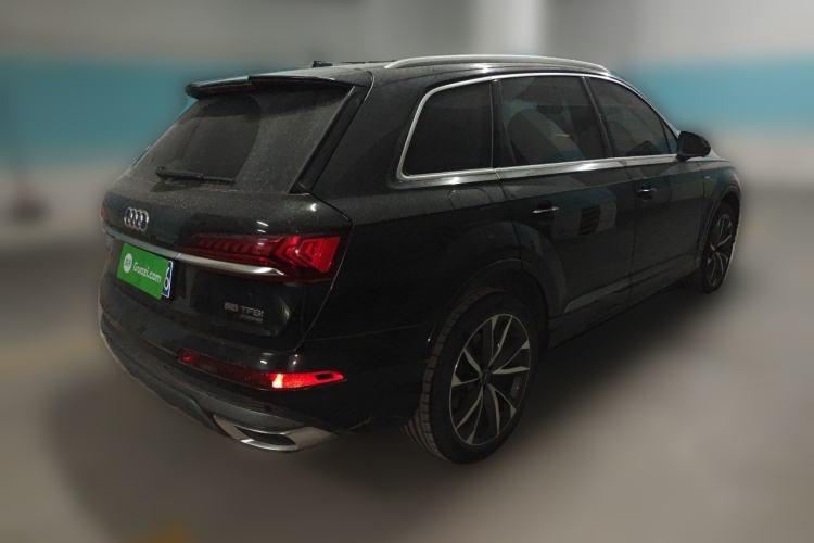 Used Audi Q7  Rear Right 45 Deg