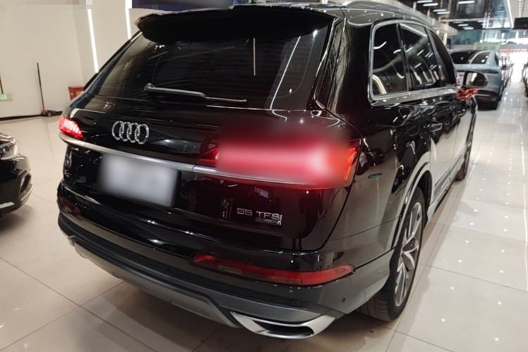 Used Audi Q7 2022 55 TFSI quattro S line Sport model Rear Right 45 Deg