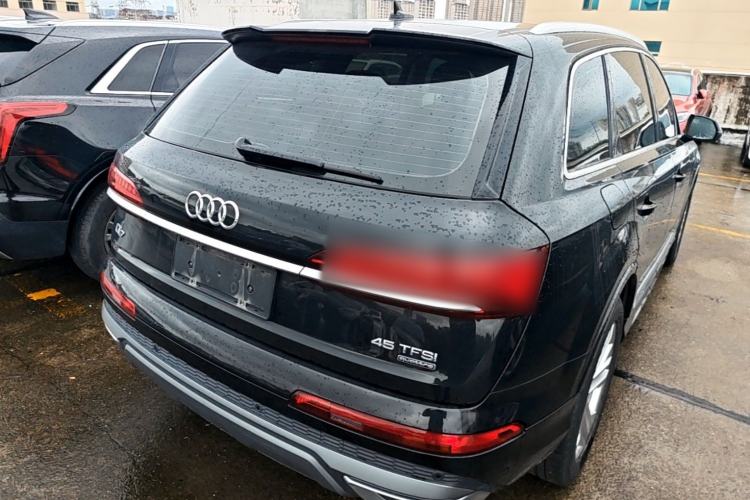 Used Audi Q7 2022 45 TFSI quattro S line Sport Edition Rear Right 45 Deg