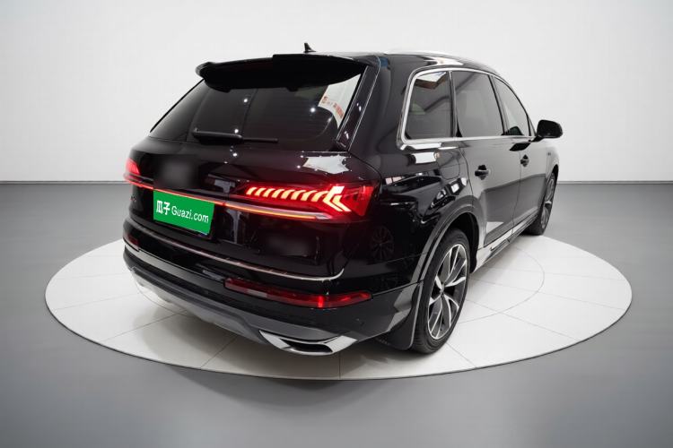 Used Audi Q7 2022 55 TFSI quattro S line Sport model Rear Right 45 Deg