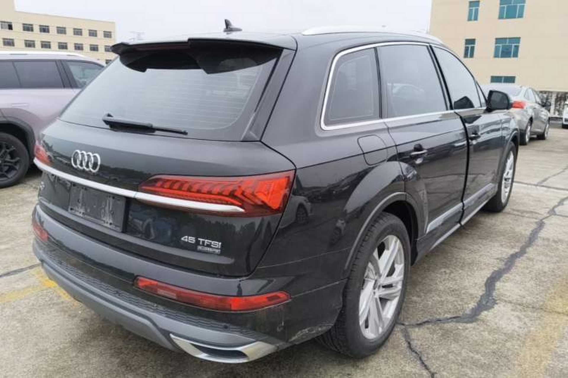 Used Audi Q7 2022 45 TFSI quattro S line Sport Edition Rear Right 45 Deg