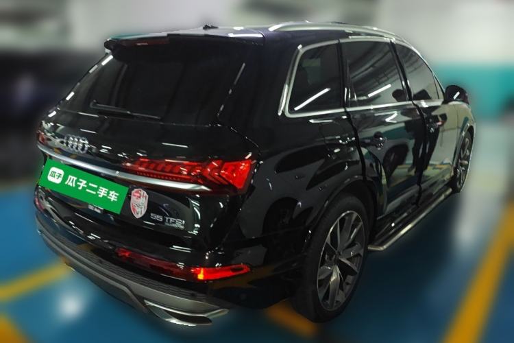 Used Audi Q7 2022 55 TFSI quattro S line Sport model Rear Right 45 Deg